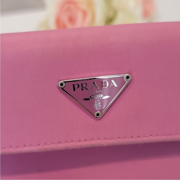 Authentic Prada Velluto Vitel wallet with authenticity card - Picture 6 of 12